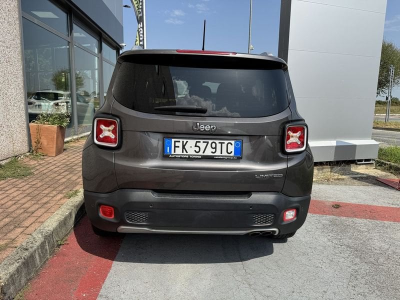 https://cdn-dk.caraffinity.it/dealer/datafiles/vehicle/images/800/32881/vsihAZPiaPeOp8xQ.jpeg