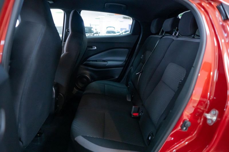 https://cdn-dk.caraffinity.it/dealer/datafiles/vehicle/images/800/32881/wfPqjcLz9R7bh0dA.jpg