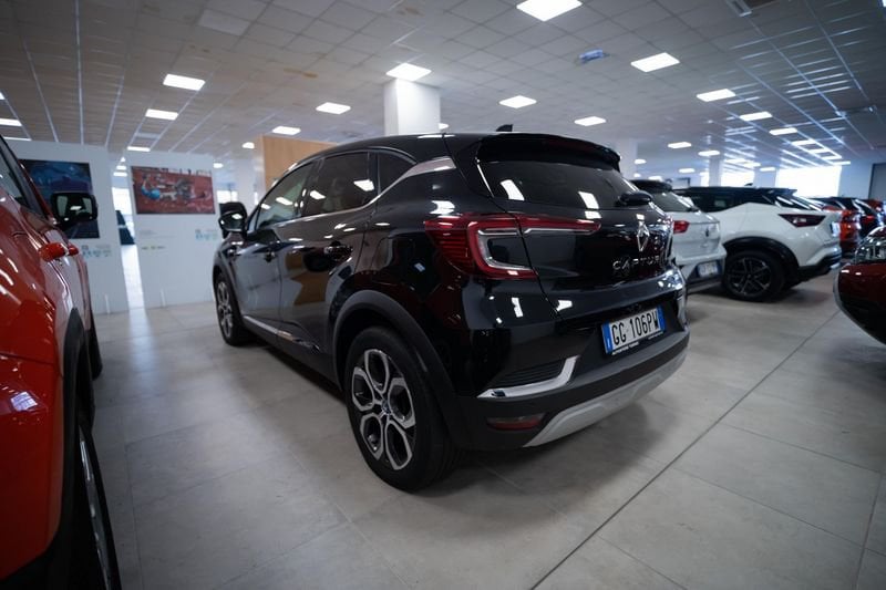 https://cdn-dk.caraffinity.it/dealer/datafiles/vehicle/images/800/32881/xONyxvaKmUwnlPMa.jpg
