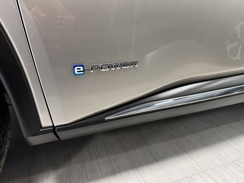 https://cdn-dk.caraffinity.it/dealer/datafiles/vehicle/images/800/32881/xd6ZXvj6Iw3DrEV2.jpeg