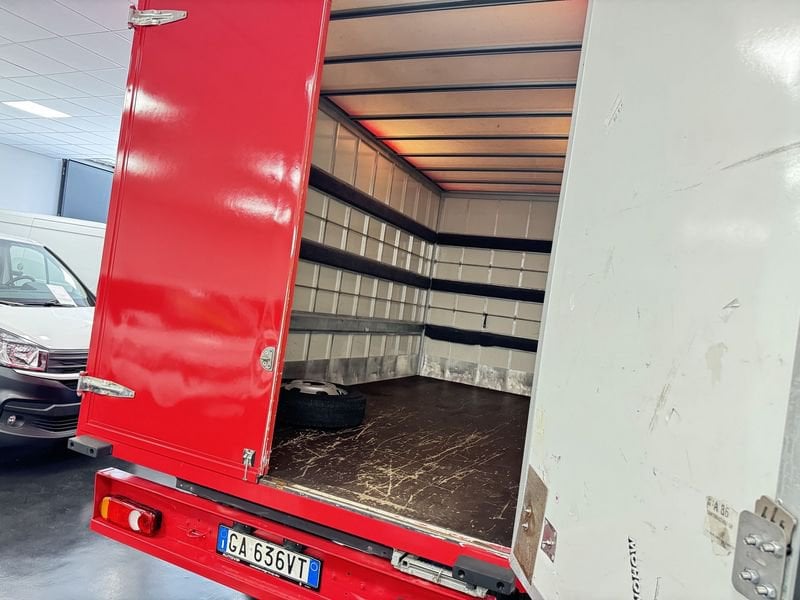 https://cdn-dk.caraffinity.it/dealer/datafiles/vehicle/images/800/32881/yqqegdE4F5mfqdPZ.JPG