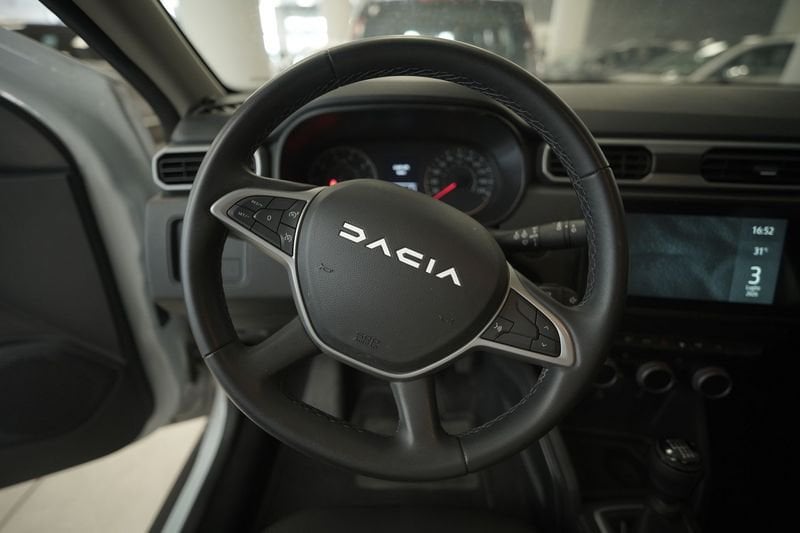 https://cdn-dk.caraffinity.it/dealer/datafiles/vehicle/images/800/32881/z3mbg5T5ADKSMCfo.JPG
