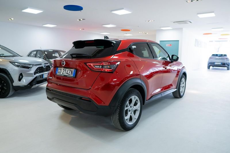 https://cdn-dk.caraffinity.it/dealer/datafiles/vehicle/images/800/32881/zXODpr8S9pn6tBUI.jpg