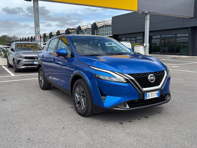 https://cdn-dk.caraffinity.it/dealer/datafiles/vehicle/images/800/32954/055dAzopykiw8qQl.jpg?opacity=10&size=20&position=BOTTOM_RIGHT&border=0&watermark=%2Fdealer%2Fdatafiles%2Fvehicle%2Fimages%2Fwatermark%2F32954%2F775f2d5d-ef44-4a55-8370-84cbc0998b87.png