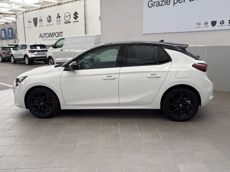https://cdn-dk.caraffinity.it/dealer/datafiles/vehicle/images/800/32954/0j2SZEKaIlXGgSQF.jpg?opacity=0&size=30&position=BOTTOM_LEFT&border=0&watermark=%2Fdealer%2Fdatafiles%2Fvehicle%2Fimages%2Fwatermark%2F32954%2F59948587-165d-4d71-b051-089e3253b7a7.png