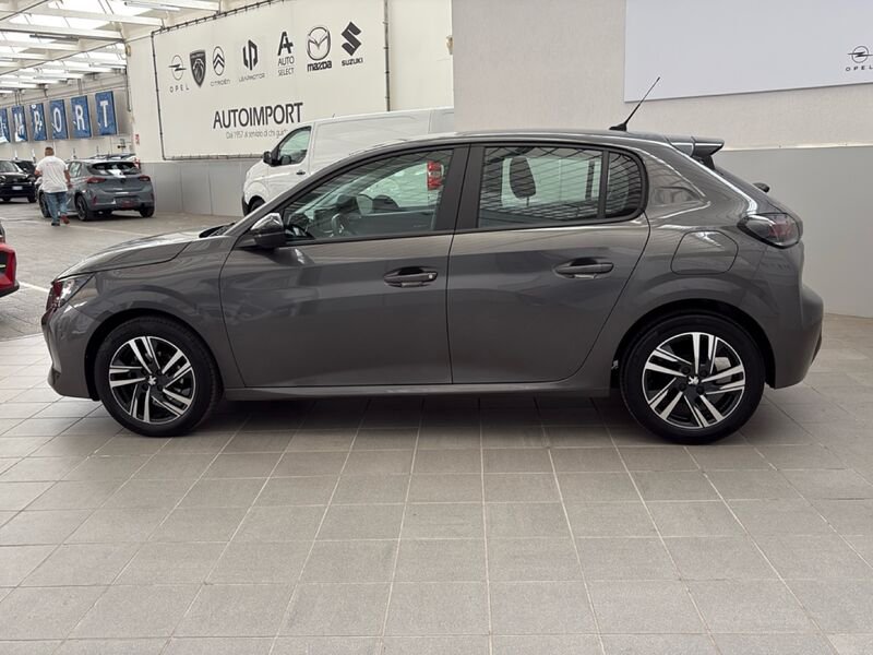 https://cdn-dk.caraffinity.it/dealer/datafiles/vehicle/images/800/32954/1RPRgFpT6WzqBfbD.jpg?opacity=10&size=20&position=BOTTOM_RIGHT&border=0&watermark=%2Fdealer%2Fdatafiles%2Fvehicle%2Fimages%2Fwatermark%2F32954%2F775f2d5d-ef44-4a55-8370-84cbc0998b87.png