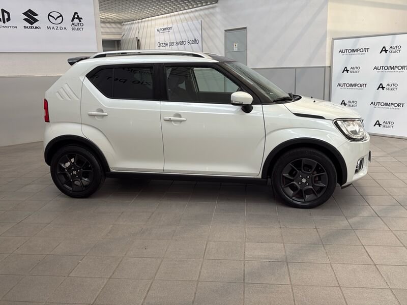 https://cdn-dk.caraffinity.it/dealer/datafiles/vehicle/images/800/32954/1eNW8aWH8wDtIeTe.jpg?opacity=0&size=30&position=BOTTOM_RIGHT&border=0&watermark=%2Fdealer%2Fdatafiles%2Fvehicle%2Fimages%2Fwatermark%2F32954%2Fd28b17c5-03ca-4e26-bd0f-ab8818a4f7db.png