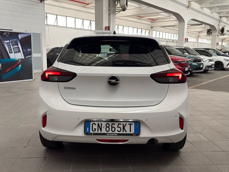 https://cdn-dk.caraffinity.it/dealer/datafiles/vehicle/images/800/32954/2uqz86V8Ev9f7vdk.jpg?opacity=0&size=30&position=BOTTOM_LEFT&border=0&watermark=%2Fdealer%2Fdatafiles%2Fvehicle%2Fimages%2Fwatermark%2F32954%2F59948587-165d-4d71-b051-089e3253b7a7.png