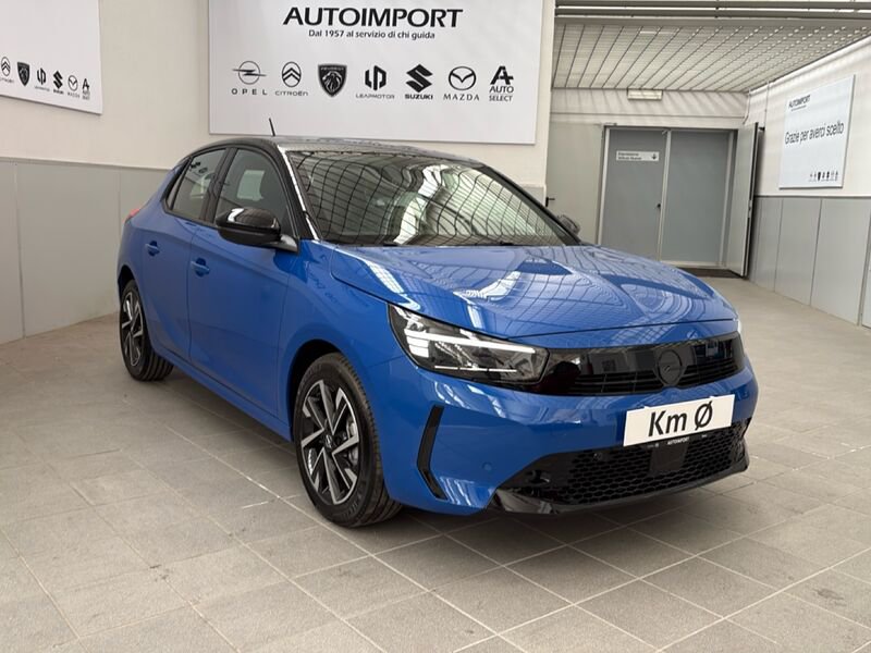 https://cdn-dk.caraffinity.it/dealer/datafiles/vehicle/images/800/32954/2vnKgvALnIze1RIa.jpg?opacity=0&size=30&position=BOTTOM_LEFT&border=0&watermark=%2Fdealer%2Fdatafiles%2Fvehicle%2Fimages%2Fwatermark%2F32954%2F59948587-165d-4d71-b051-089e3253b7a7.png