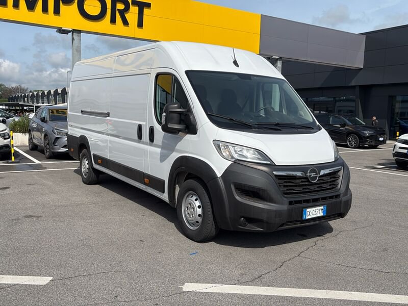 https://cdn-dk.caraffinity.it/dealer/datafiles/vehicle/images/800/32954/2zEPAsMZN63JzfCi.jpg?opacity=0&size=30&position=BOTTOM_LEFT&border=0&watermark=%2Fdealer%2Fdatafiles%2Fvehicle%2Fimages%2Fwatermark%2F32954%2F59948587-165d-4d71-b051-089e3253b7a7.png