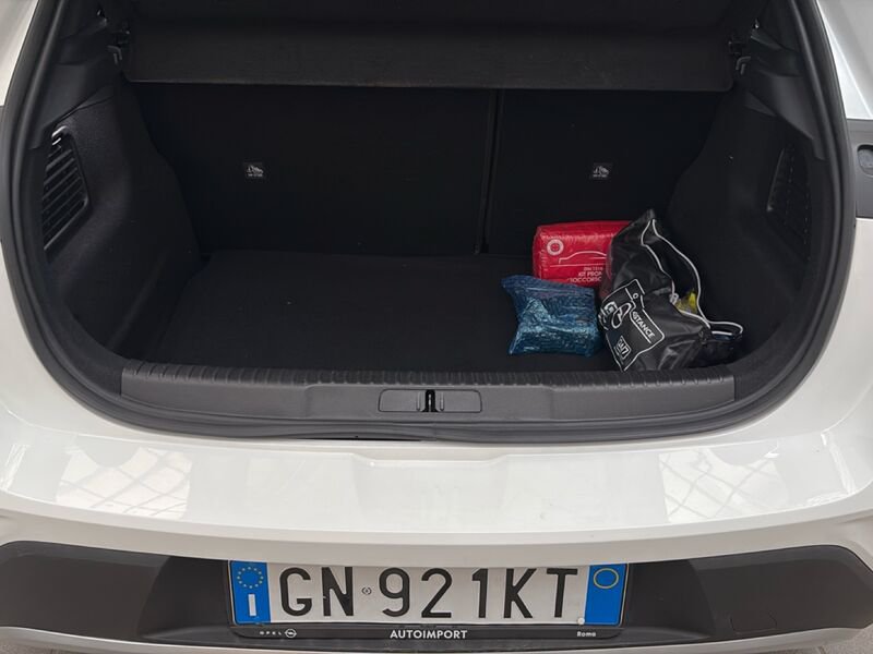 https://cdn-dk.caraffinity.it/dealer/datafiles/vehicle/images/800/32954/4mdebWx3w0vwPzif.jpg?opacity=0&size=30&position=BOTTOM_LEFT&border=0&watermark=%2Fdealer%2Fdatafiles%2Fvehicle%2Fimages%2Fwatermark%2F32954%2F59948587-165d-4d71-b051-089e3253b7a7.png