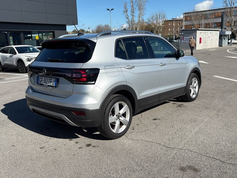 https://cdn-dk.caraffinity.it/dealer/datafiles/vehicle/images/800/32954/6Ct8nEXaj2mK4ESd.jpg?opacity=10&size=20&position=BOTTOM_RIGHT&border=0&watermark=%2Fdealer%2Fdatafiles%2Fvehicle%2Fimages%2Fwatermark%2F32954%2F775f2d5d-ef44-4a55-8370-84cbc0998b87.png
