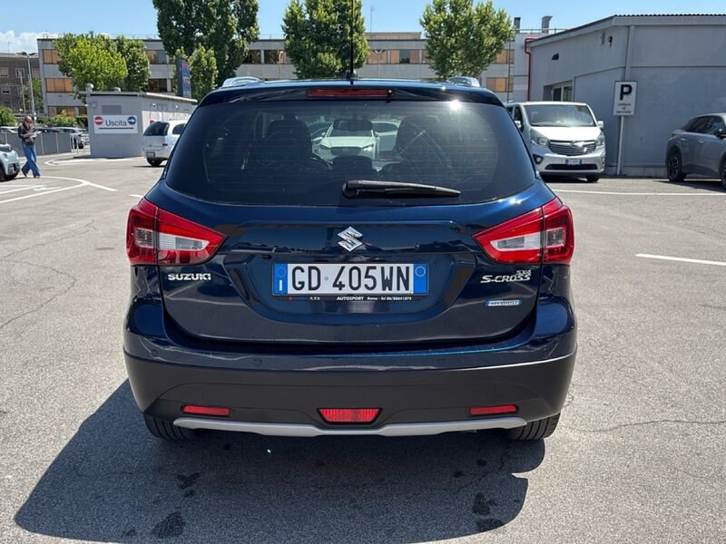 https://cdn-dk.caraffinity.it/dealer/datafiles/vehicle/images/800/32954/6FFsErFe6bRZyUXj.jpg?opacity=10&size=20&position=BOTTOM_RIGHT&border=0&watermark=%2Fdealer%2Fdatafiles%2Fvehicle%2Fimages%2Fwatermark%2F32954%2F775f2d5d-ef44-4a55-8370-84cbc0998b87.png