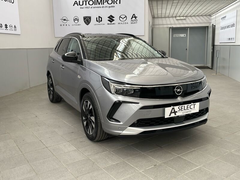 https://cdn-dk.caraffinity.it/dealer/datafiles/vehicle/images/800/32954/7ikOV98cAPhMg3Bt.jpg?opacity=0&size=30&position=BOTTOM_LEFT&border=0&watermark=%2Fdealer%2Fdatafiles%2Fvehicle%2Fimages%2Fwatermark%2F32954%2F59948587-165d-4d71-b051-089e3253b7a7.png