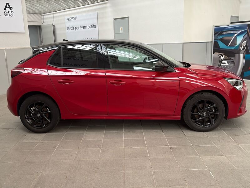 https://cdn-dk.caraffinity.it/dealer/datafiles/vehicle/images/800/32954/8xzigSBCqUMdRxAH.jpg?opacity=0&size=30&position=BOTTOM_LEFT&border=0&watermark=%2Fdealer%2Fdatafiles%2Fvehicle%2Fimages%2Fwatermark%2F32954%2F59948587-165d-4d71-b051-089e3253b7a7.png