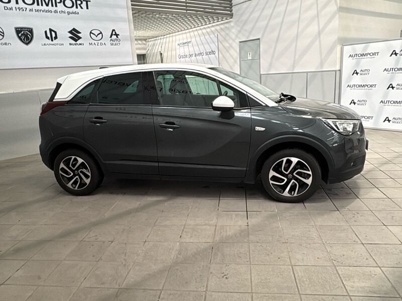 https://cdn-dk.caraffinity.it/dealer/datafiles/vehicle/images/800/32954/Abttb9g9wTvZLW1e.jpg?opacity=0&size=30&position=BOTTOM_RIGHT&border=0&watermark=%2Fdealer%2Fdatafiles%2Fvehicle%2Fimages%2Fwatermark%2F32954%2Fd28b17c5-03ca-4e26-bd0f-ab8818a4f7db.png