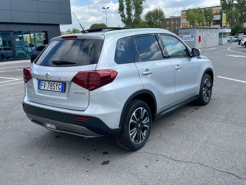 https://cdn-dk.caraffinity.it/dealer/datafiles/vehicle/images/800/32954/AzfgbO7zL0br8xUp.jpg?opacity=0&size=30&position=BOTTOM_RIGHT&border=0&watermark=%2Fdealer%2Fdatafiles%2Fvehicle%2Fimages%2Fwatermark%2F32954%2Fd28b17c5-03ca-4e26-bd0f-ab8818a4f7db.png