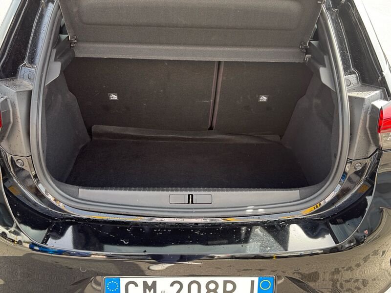 https://cdn-dk.caraffinity.it/dealer/datafiles/vehicle/images/800/32954/Br5Xc0A6MUrmViQh.jpg?opacity=0&size=30&position=BOTTOM_LEFT&border=0&watermark=%2Fdealer%2Fdatafiles%2Fvehicle%2Fimages%2Fwatermark%2F32954%2F59948587-165d-4d71-b051-089e3253b7a7.png