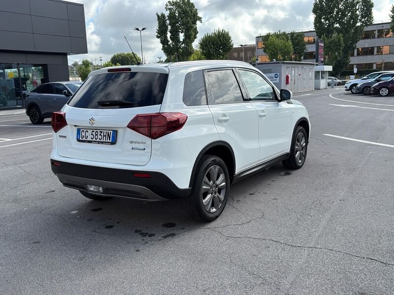 https://cdn-dk.caraffinity.it/dealer/datafiles/vehicle/images/800/32954/CwLGBqcb5gUk6g7U.jpg?opacity=10&size=20&position=BOTTOM_RIGHT&border=0&watermark=%2Fdealer%2Fdatafiles%2Fvehicle%2Fimages%2Fwatermark%2F32954%2F775f2d5d-ef44-4a55-8370-84cbc0998b87.png