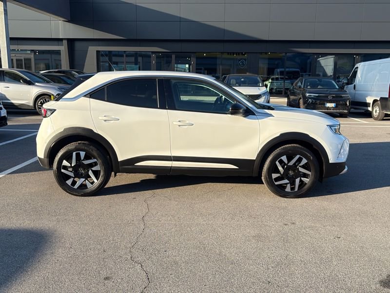 https://cdn-dk.caraffinity.it/dealer/datafiles/vehicle/images/800/32954/D8LDll2nEEX72zjd.jpg?opacity=0&size=30&position=BOTTOM_LEFT&border=0&watermark=%2Fdealer%2Fdatafiles%2Fvehicle%2Fimages%2Fwatermark%2F32954%2F59948587-165d-4d71-b051-089e3253b7a7.png