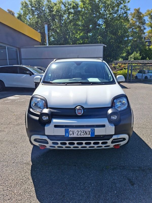 https://cdn-dk.caraffinity.it/dealer/datafiles/vehicle/images/800/32954/DMw7x0w2JhI5RMzS.jpeg?opacity=10&size=20&position=BOTTOM_RIGHT&border=0&watermark=%2Fdealer%2Fdatafiles%2Fvehicle%2Fimages%2Fwatermark%2F32954%2F775f2d5d-ef44-4a55-8370-84cbc0998b87.png