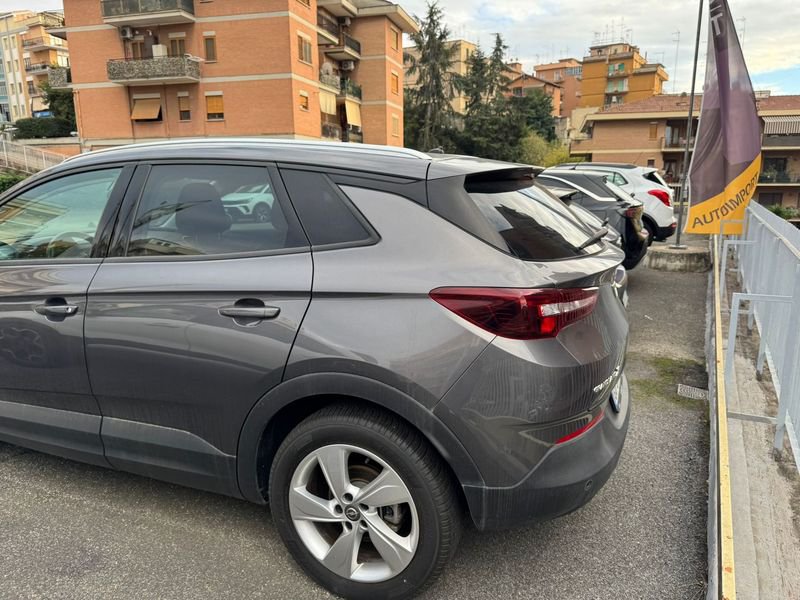 https://cdn-dk.caraffinity.it/dealer/datafiles/vehicle/images/800/32954/DQ94JZ1ydw1xxcZe.jpg?opacity=0&size=30&position=BOTTOM_LEFT&border=0&watermark=%2Fdealer%2Fdatafiles%2Fvehicle%2Fimages%2Fwatermark%2F32954%2F59948587-165d-4d71-b051-089e3253b7a7.png