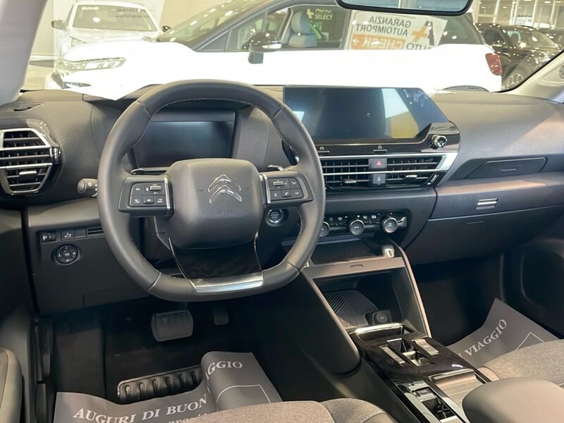 https://cdn-dk.caraffinity.it/dealer/datafiles/vehicle/images/800/32954/DbO4URvqkHW7pJFo.jpg?opacity=10&size=20&position=BOTTOM_RIGHT&border=0&watermark=%2Fdealer%2Fdatafiles%2Fvehicle%2Fimages%2Fwatermark%2F32954%2F775f2d5d-ef44-4a55-8370-84cbc0998b87.png