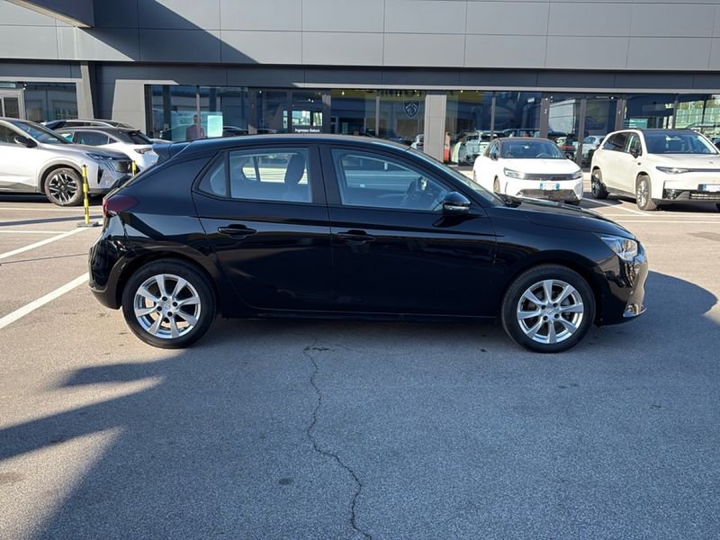 https://cdn-dk.caraffinity.it/dealer/datafiles/vehicle/images/800/32954/Dgu1bQqtN7LoHI7Y.jpg?opacity=0&size=30&position=BOTTOM_LEFT&border=0&watermark=%2Fdealer%2Fdatafiles%2Fvehicle%2Fimages%2Fwatermark%2F32954%2F59948587-165d-4d71-b051-089e3253b7a7.png