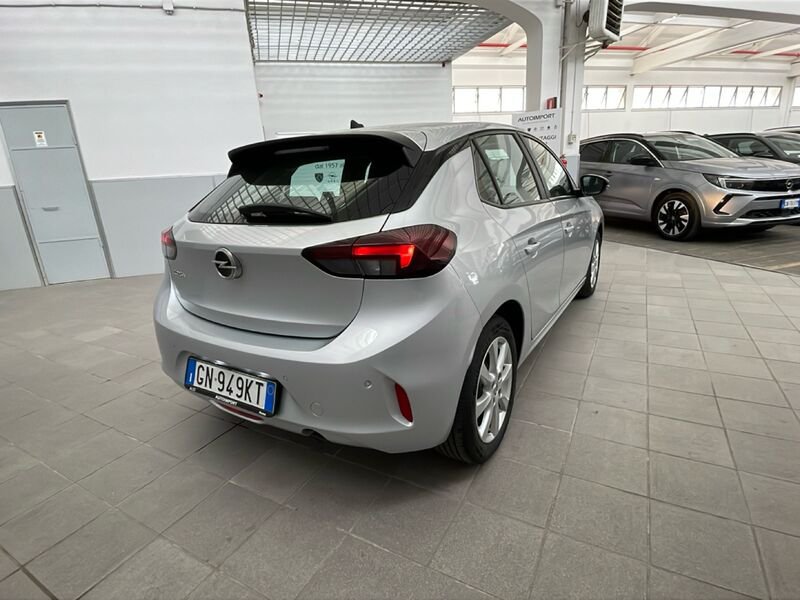https://cdn-dk.caraffinity.it/dealer/datafiles/vehicle/images/800/32954/Hn1vB5nz8Jpo9eXn.jpg?opacity=0&size=30&position=BOTTOM_LEFT&border=0&watermark=%2Fdealer%2Fdatafiles%2Fvehicle%2Fimages%2Fwatermark%2F32954%2F59948587-165d-4d71-b051-089e3253b7a7.png