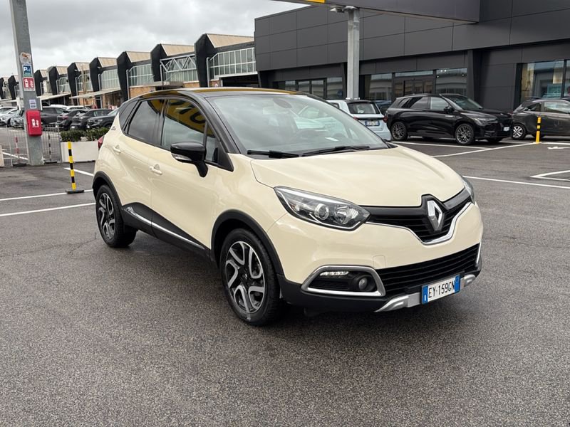 https://cdn-dk.caraffinity.it/dealer/datafiles/vehicle/images/800/32954/HyTpmDUWGediTzPr.jpg?opacity=10&size=20&position=BOTTOM_RIGHT&border=0&watermark=%2Fdealer%2Fdatafiles%2Fvehicle%2Fimages%2Fwatermark%2F32954%2F775f2d5d-ef44-4a55-8370-84cbc0998b87.png