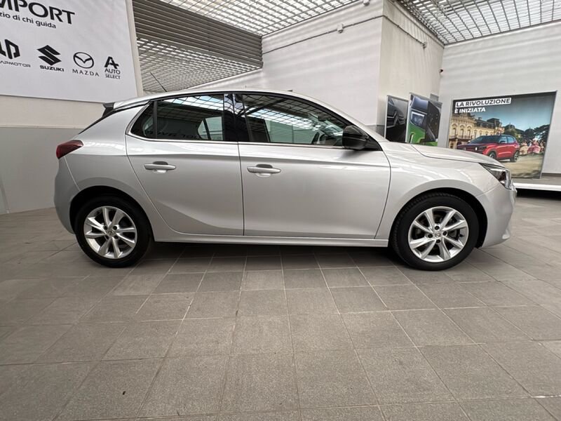 https://cdn-dk.caraffinity.it/dealer/datafiles/vehicle/images/800/32954/IbffVW0UI19ZUnGR.jpg?opacity=0&size=30&position=BOTTOM_LEFT&border=0&watermark=%2Fdealer%2Fdatafiles%2Fvehicle%2Fimages%2Fwatermark%2F32954%2F59948587-165d-4d71-b051-089e3253b7a7.png