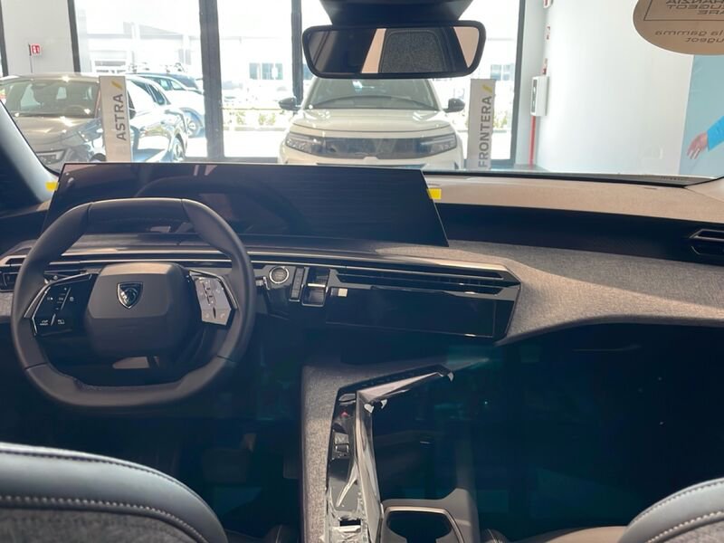 https://cdn-dk.caraffinity.it/dealer/datafiles/vehicle/images/800/32954/Jp3v0uIbavakDMsT.jpg?opacity=10&size=20&position=BOTTOM_RIGHT&border=0&watermark=%2Fdealer%2Fdatafiles%2Fvehicle%2Fimages%2Fwatermark%2F32954%2F775f2d5d-ef44-4a55-8370-84cbc0998b87.png