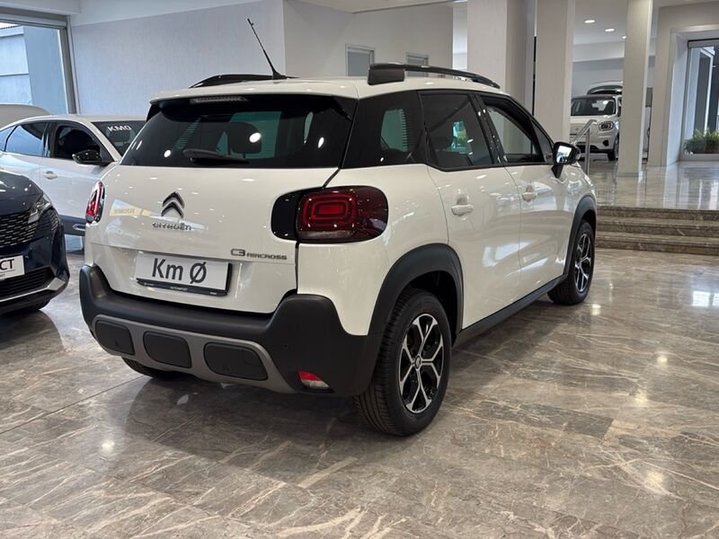 https://cdn-dk.caraffinity.it/dealer/datafiles/vehicle/images/800/32954/KHWsC7qrYCeoATWc.jpg?opacity=10&size=20&position=BOTTOM_RIGHT&border=0&watermark=%2Fdealer%2Fdatafiles%2Fvehicle%2Fimages%2Fwatermark%2F32954%2F775f2d5d-ef44-4a55-8370-84cbc0998b87.png