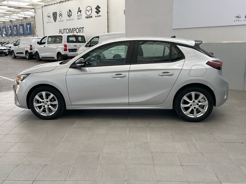 https://cdn-dk.caraffinity.it/dealer/datafiles/vehicle/images/800/32954/LCzSsKqqQEoXfU1Q.jpg?opacity=0&size=30&position=BOTTOM_LEFT&border=0&watermark=%2Fdealer%2Fdatafiles%2Fvehicle%2Fimages%2Fwatermark%2F32954%2F59948587-165d-4d71-b051-089e3253b7a7.png