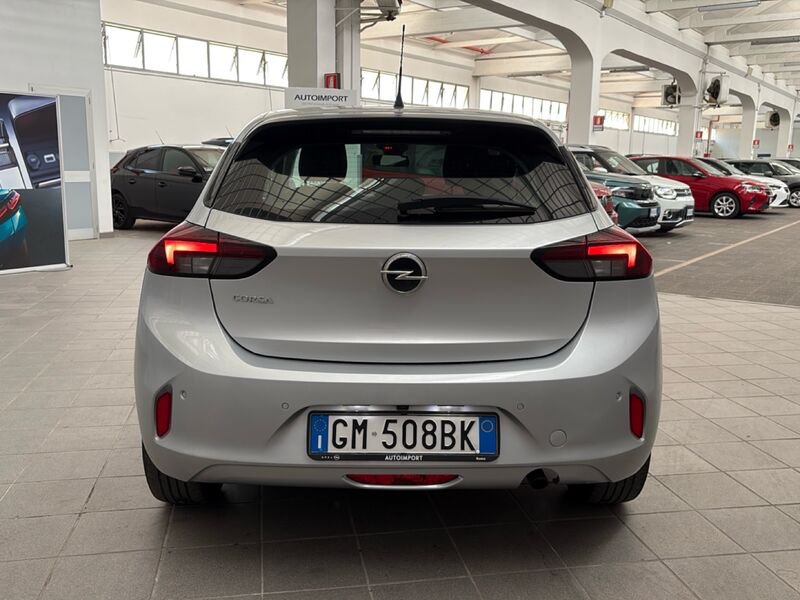 https://cdn-dk.caraffinity.it/dealer/datafiles/vehicle/images/800/32954/LqeWGcsjdXWxKDVc.jpg?opacity=0&size=30&position=BOTTOM_LEFT&border=0&watermark=%2Fdealer%2Fdatafiles%2Fvehicle%2Fimages%2Fwatermark%2F32954%2F59948587-165d-4d71-b051-089e3253b7a7.png