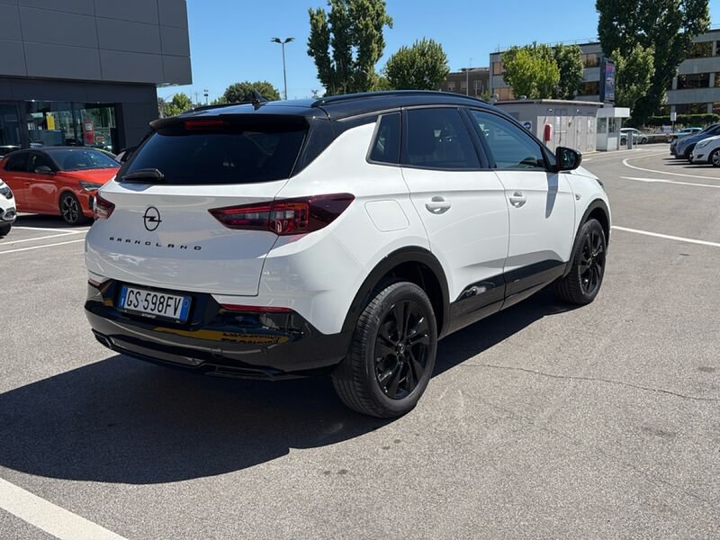 https://cdn-dk.caraffinity.it/dealer/datafiles/vehicle/images/800/32954/LwN9oJb1wwWPDmI3.jpg?opacity=0&size=30&position=BOTTOM_LEFT&border=0&watermark=%2Fdealer%2Fdatafiles%2Fvehicle%2Fimages%2Fwatermark%2F32954%2F59948587-165d-4d71-b051-089e3253b7a7.png