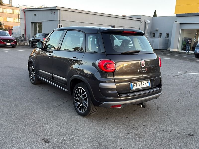 https://cdn-dk.caraffinity.it/dealer/datafiles/vehicle/images/800/32954/MAY8PJ4IikHHesrI.jpg?opacity=10&size=20&position=BOTTOM_RIGHT&border=0&watermark=%2Fdealer%2Fdatafiles%2Fvehicle%2Fimages%2Fwatermark%2F32954%2F775f2d5d-ef44-4a55-8370-84cbc0998b87.png