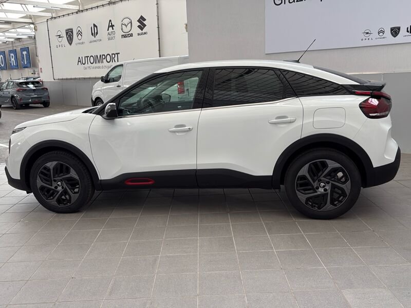 https://cdn-dk.caraffinity.it/dealer/datafiles/vehicle/images/800/32954/MS8t2QdbYiK3eXNz.jpg?opacity=10&size=20&position=BOTTOM_RIGHT&border=0&watermark=%2Fdealer%2Fdatafiles%2Fvehicle%2Fimages%2Fwatermark%2F32954%2F775f2d5d-ef44-4a55-8370-84cbc0998b87.png