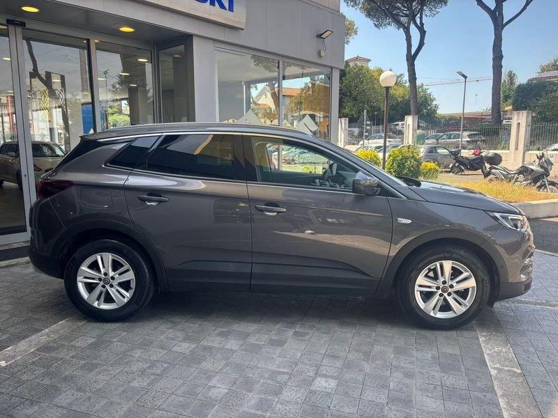 https://cdn-dk.caraffinity.it/dealer/datafiles/vehicle/images/800/32954/MqldCpBHo2d08yK0.jpeg?opacity=0&size=30&position=BOTTOM_LEFT&border=0&watermark=%2Fdealer%2Fdatafiles%2Fvehicle%2Fimages%2Fwatermark%2F32954%2F59948587-165d-4d71-b051-089e3253b7a7.png