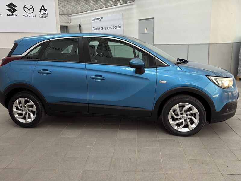 https://cdn-dk.caraffinity.it/dealer/datafiles/vehicle/images/800/32954/N44zizGGiMtFCFVT.jpg?opacity=0&size=30&position=BOTTOM_RIGHT&border=0&watermark=%2Fdealer%2Fdatafiles%2Fvehicle%2Fimages%2Fwatermark%2F32954%2Fd28b17c5-03ca-4e26-bd0f-ab8818a4f7db.png
