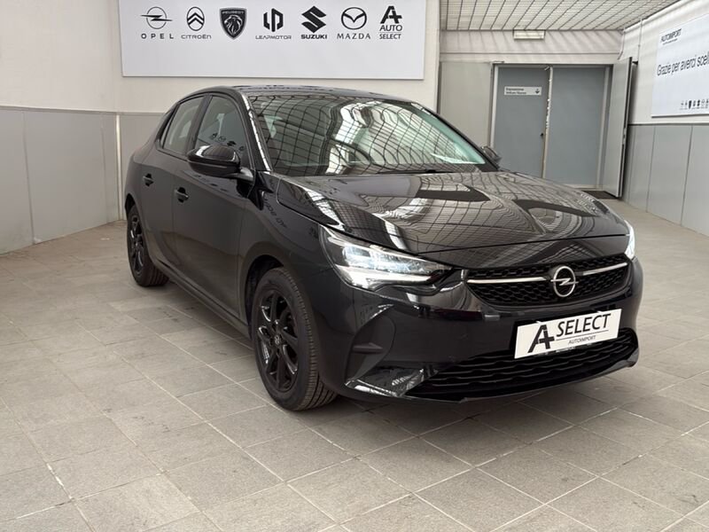 https://cdn-dk.caraffinity.it/dealer/datafiles/vehicle/images/800/32954/OURVjxfKFFMbFVOl.jpg?opacity=0&size=30&position=BOTTOM_LEFT&border=0&watermark=%2Fdealer%2Fdatafiles%2Fvehicle%2Fimages%2Fwatermark%2F32954%2F59948587-165d-4d71-b051-089e3253b7a7.png