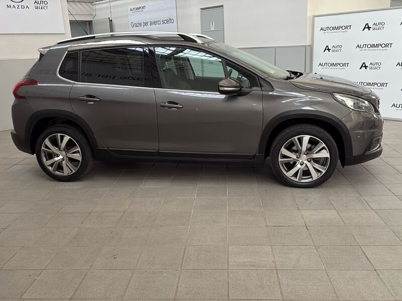 https://cdn-dk.caraffinity.it/dealer/datafiles/vehicle/images/800/32954/Oho05n7fGMnBBsMM.jpg?opacity=0&size=30&position=BOTTOM_RIGHT&border=0&watermark=%2Fdealer%2Fdatafiles%2Fvehicle%2Fimages%2Fwatermark%2F32954%2Fd28b17c5-03ca-4e26-bd0f-ab8818a4f7db.png