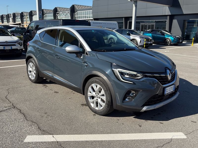https://cdn-dk.caraffinity.it/dealer/datafiles/vehicle/images/800/32954/OpfbWHovpFl6fjM8.jpg?opacity=10&size=20&position=BOTTOM_RIGHT&border=0&watermark=%2Fdealer%2Fdatafiles%2Fvehicle%2Fimages%2Fwatermark%2F32954%2F775f2d5d-ef44-4a55-8370-84cbc0998b87.png