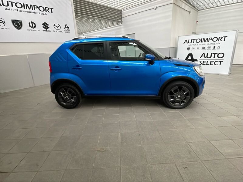https://cdn-dk.caraffinity.it/dealer/datafiles/vehicle/images/800/32954/PIkDwYM0wNboAVIN.jpg?opacity=10&size=20&position=BOTTOM_RIGHT&border=0&watermark=%2Fdealer%2Fdatafiles%2Fvehicle%2Fimages%2Fwatermark%2F32954%2F775f2d5d-ef44-4a55-8370-84cbc0998b87.png
