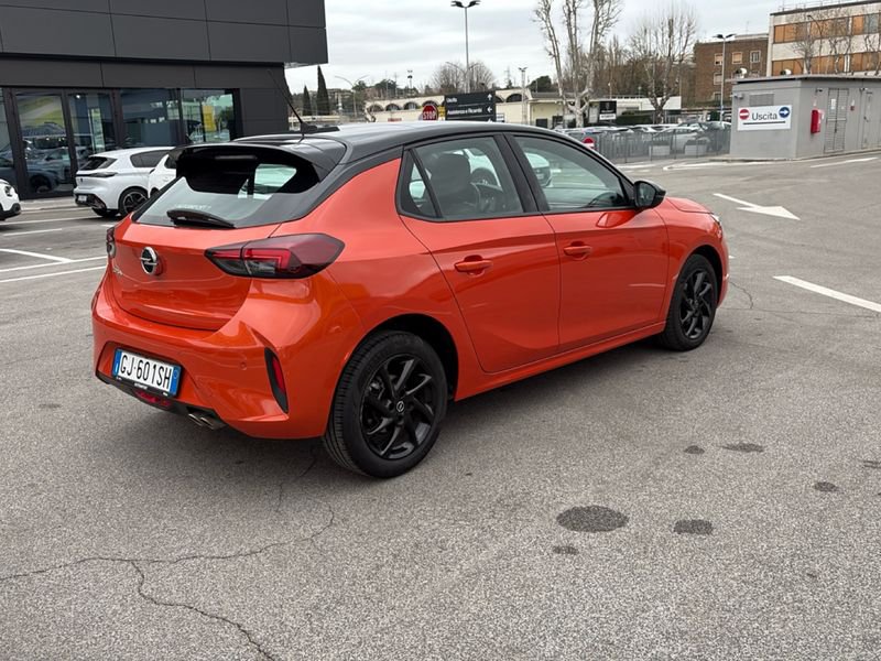 https://cdn-dk.caraffinity.it/dealer/datafiles/vehicle/images/800/32954/PWc8Ia14rI9ScePD.jpg?opacity=0&size=30&position=BOTTOM_LEFT&border=0&watermark=%2Fdealer%2Fdatafiles%2Fvehicle%2Fimages%2Fwatermark%2F32954%2F59948587-165d-4d71-b051-089e3253b7a7.png
