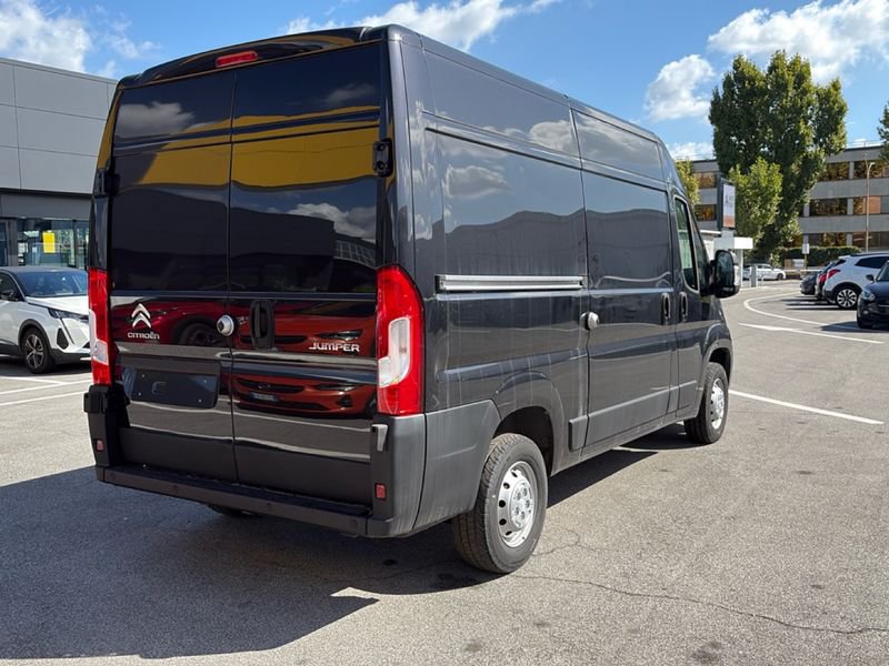 https://cdn-dk.caraffinity.it/dealer/datafiles/vehicle/images/800/32954/Pra7ArdMxQaZ240Z.jpg?opacity=10&size=20&position=BOTTOM_RIGHT&border=0&watermark=%2Fdealer%2Fdatafiles%2Fvehicle%2Fimages%2Fwatermark%2F32954%2F775f2d5d-ef44-4a55-8370-84cbc0998b87.png