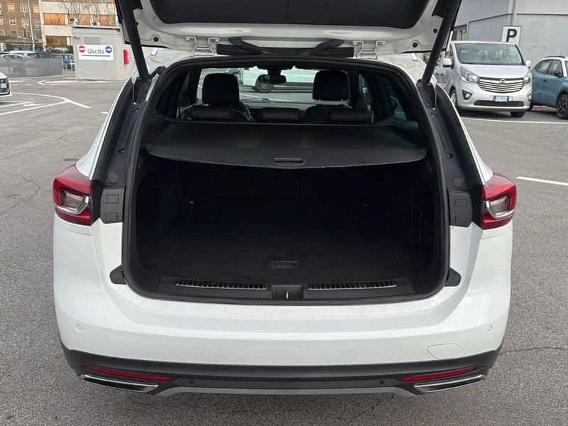 https://cdn-dk.caraffinity.it/dealer/datafiles/vehicle/images/800/32954/Q7qxfPyow8Qzf3rJ.jpg?opacity=0&size=30&position=BOTTOM_LEFT&border=0&watermark=%2Fdealer%2Fdatafiles%2Fvehicle%2Fimages%2Fwatermark%2F32954%2F59948587-165d-4d71-b051-089e3253b7a7.png