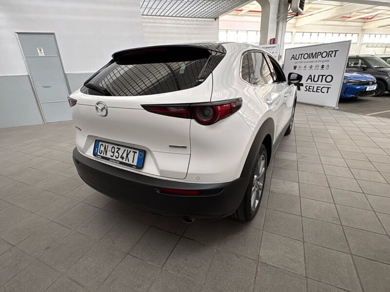 https://cdn-dk.caraffinity.it/dealer/datafiles/vehicle/images/800/32954/Qf8tKXLnjfZAhRWb.jpg?opacity=0&size=30&position=BOTTOM_RIGHT&border=0&watermark=%2Fdealer%2Fdatafiles%2Fvehicle%2Fimages%2Fwatermark%2F32954%2Fd28b17c5-03ca-4e26-bd0f-ab8818a4f7db.png