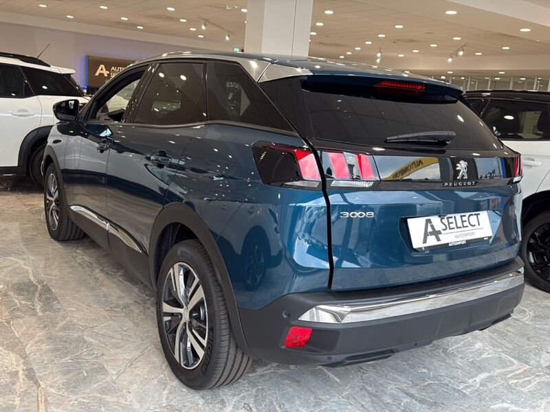 https://cdn-dk.caraffinity.it/dealer/datafiles/vehicle/images/800/32954/RYrrnopF8v6RdeVm.jpg?opacity=10&size=20&position=BOTTOM_RIGHT&border=0&watermark=%2Fdealer%2Fdatafiles%2Fvehicle%2Fimages%2Fwatermark%2F32954%2F775f2d5d-ef44-4a55-8370-84cbc0998b87.png