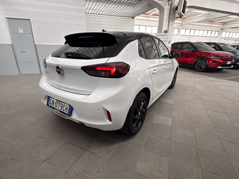 https://cdn-dk.caraffinity.it/dealer/datafiles/vehicle/images/800/32954/TondU1Gxa7oeQayt.jpg?opacity=0&size=30&position=BOTTOM_LEFT&border=0&watermark=%2Fdealer%2Fdatafiles%2Fvehicle%2Fimages%2Fwatermark%2F32954%2F59948587-165d-4d71-b051-089e3253b7a7.png